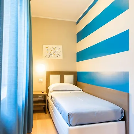 Gg8 Hotel & Suite Spa 3*