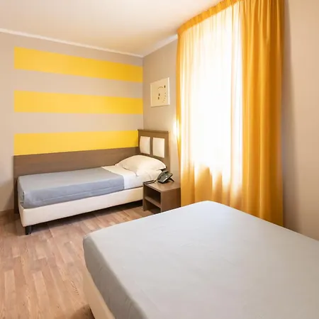 Gg8 & Hotel 3*