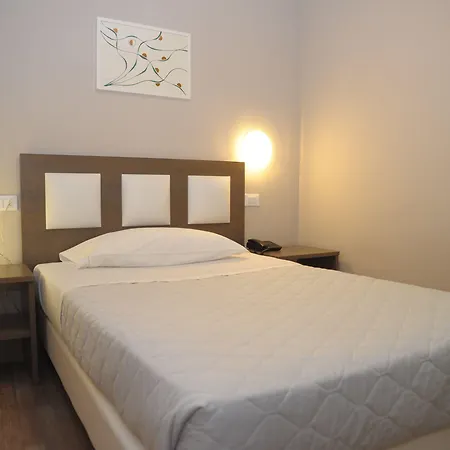 Hotel Gg8 & Gualdo Tadino