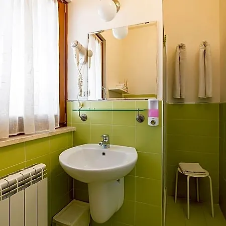 Hotel Gg8 & Gualdo Tadino