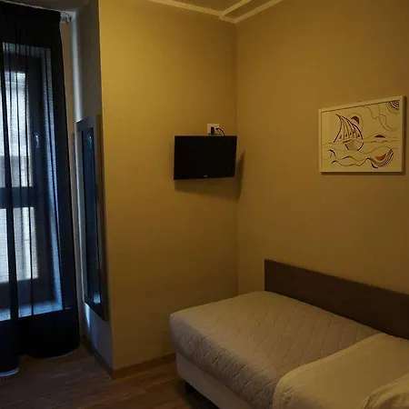 Gg8 Hotel & Suite Spa Hotel 3*