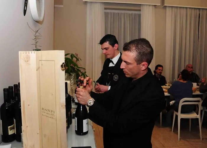 Hotel Gg8 & Gualdo Tadino